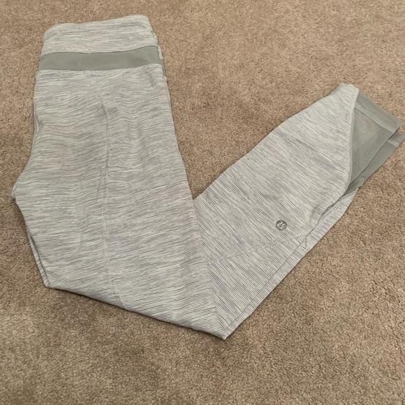 SOLD Lululemon leggings - Picture 3 of 8